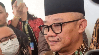 Mendikdasmen Abdul Mu’ti: Wisuda Sekolah Boleh Dilakukan Asal Tidak Memberatkan