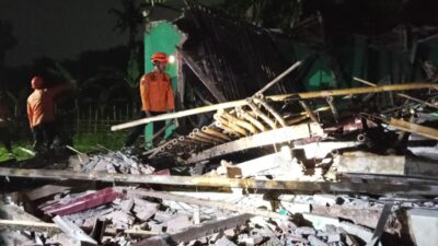 Update Gempa Karawang: Bantuan Mulai Disalurkan, Warga Butuh Terpal dan Makanan