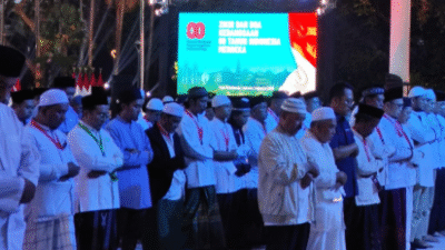 Sambut Bulan Kemerdekaan, Zikir dan Doa Kebangsaan Digelar Khidmat di Tugu Proklamasi