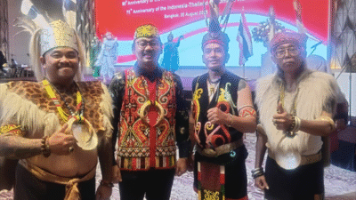 Kesenian Dayak Kalbar Pukau Panggung Diplomatik di HUT RI ke-80 Bangkok