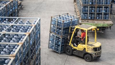 ESDM Jelaskan Aturan Izin Pengusahaan Air Tanah di Tengah Polemik AQUA Pakai Sumur Bor