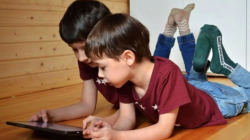 Pemerintah Diminta Perkuat Literasi Digital demi Efektivitas PP Tunas