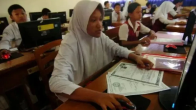 Pemerintah Terapkan Sistem Pendidikan Hibrida, Sasar 288 Ribu Sekolah di Daerah 3T