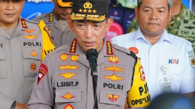 Tinjau Stasiun Tawang, Kapolri Tekankan Kesiapsiagaan Penanganan Bencana di Jateng Jelang Nataru